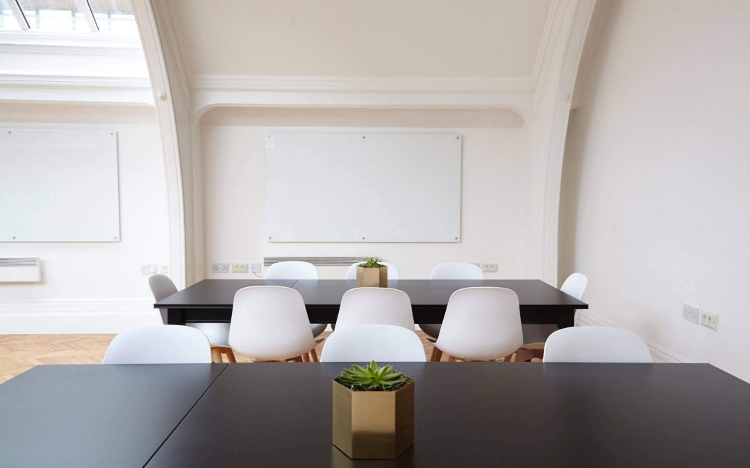 How to Equip a Small Office Space